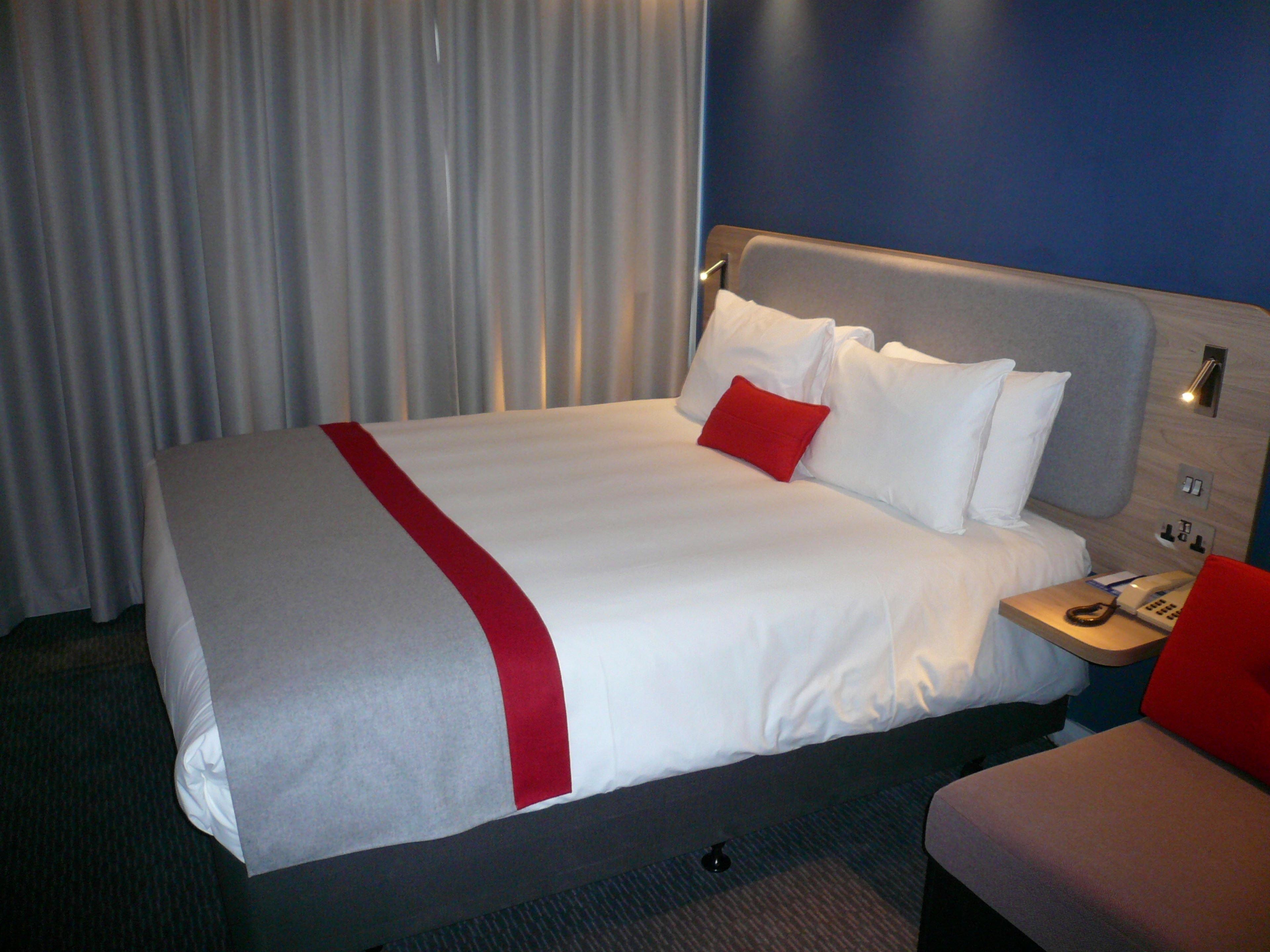 Express Kassam Stadium By Ihg Hotel