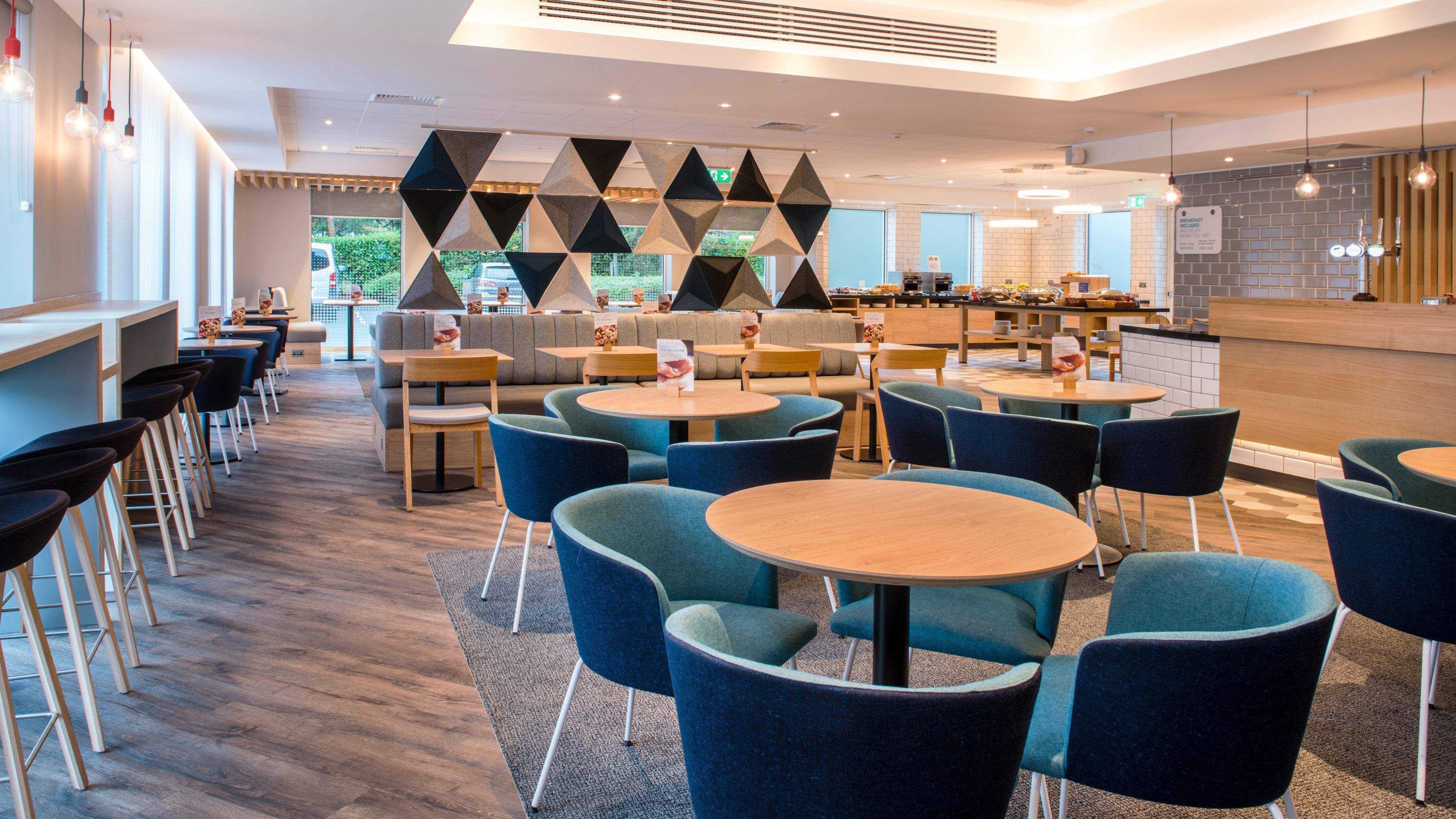 Express Kassam Stadium By Ihg Hotel 3*